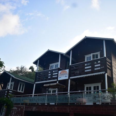 Coastal Bay Inn Alībāg Εξωτερικό φωτογραφία