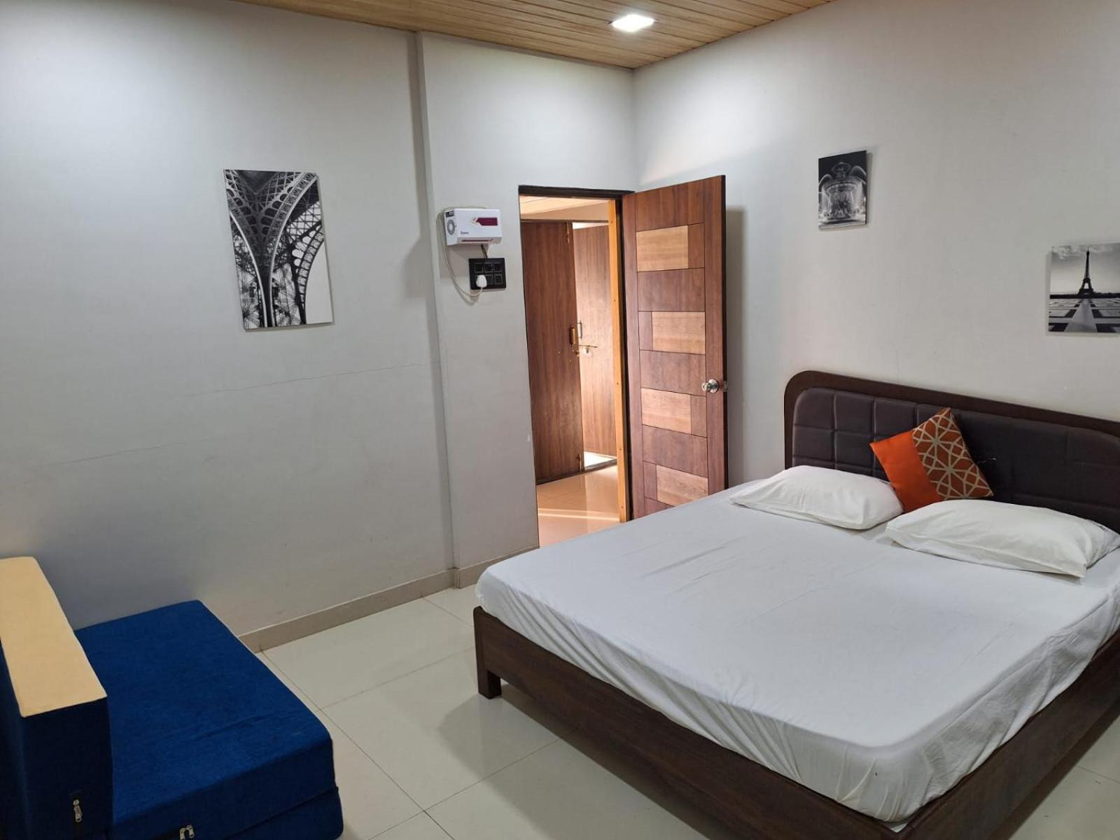 Coastal Bay Inn Alībāg Εξωτερικό φωτογραφία