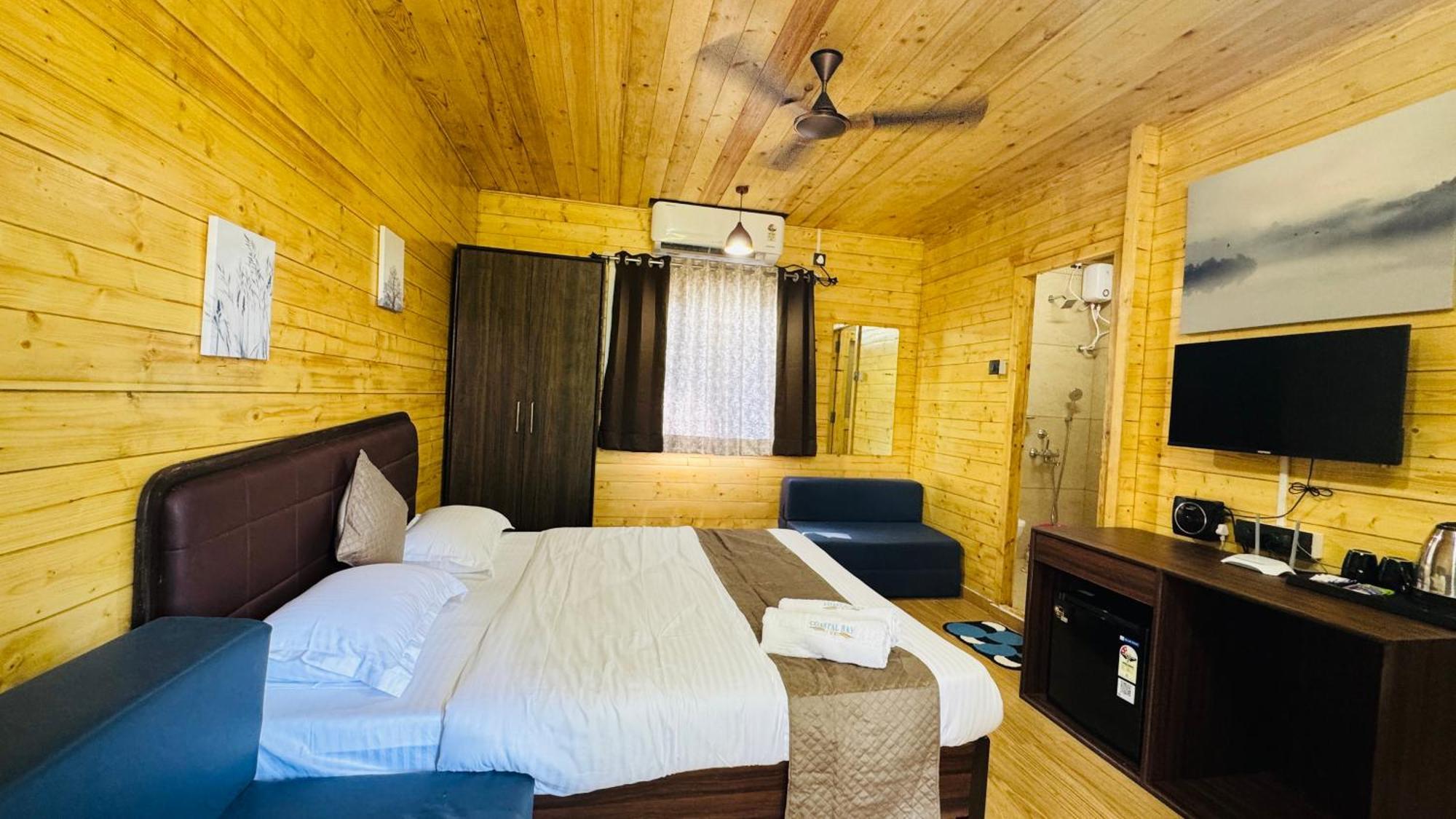 Coastal Bay Inn Alībāg Εξωτερικό φωτογραφία